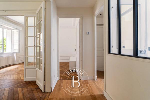 Neuilly-sur-Seine, Appartement 1 Chambre -  56 m² à vendre
