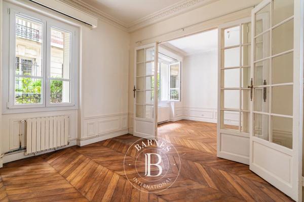 Neuilly-sur-Seine, Appartement 1 Chambre -  56 m² à vendre