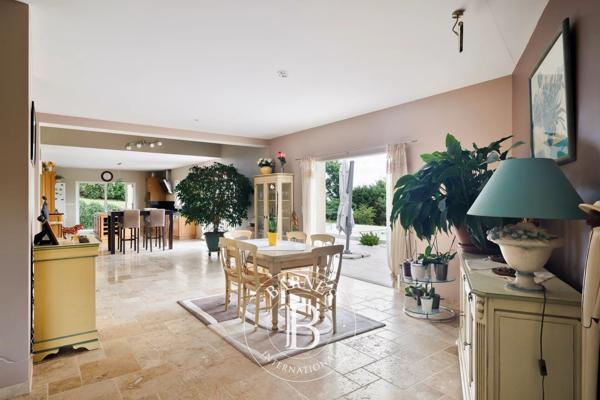 Pau, Maison 4 Chambres -  253 m² à vendre