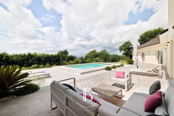 Pau, Maison 4 Chambres -  253 m² à vendre