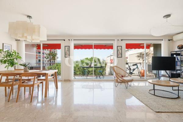 Vente Appartement 4 pièces de 121m² - 13100 Aix-en-Provence