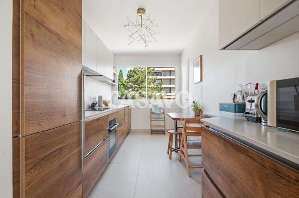 Vente Appartement 4 pièces de 121m² - 13100 Aix-en-Provence