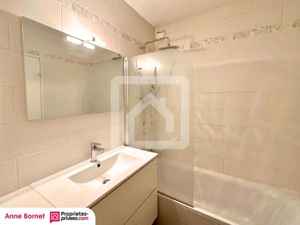 Appartement 2 pièces 49 m2 avec terrasses, garage et cave