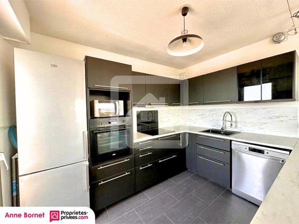 Appartement 2 pièces 49 m2 avec terrasses, garage et cave