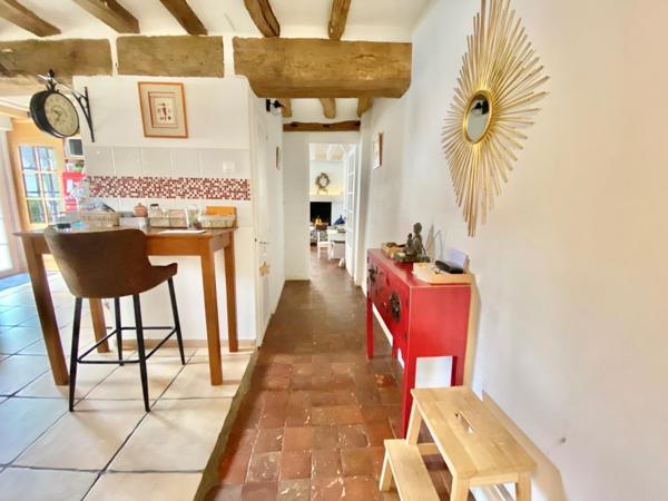 Longère de charme avec appartement et espace professionnel -