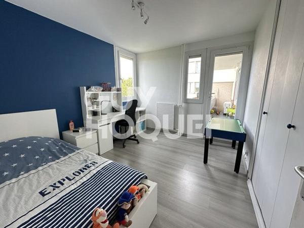 Appartement Vaulx-en-Velin CENTRE - 4 pièces 83m² - Proche ENTPE et Ecole d'architecture