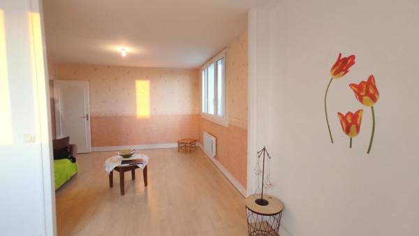Appartement 3 pièces à vendre Châtellerault - 86100 / Réf: 11848