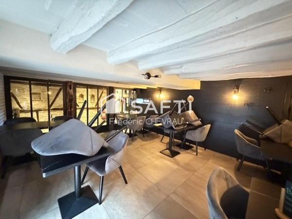 BAR LOUNGE  D’EXCEPTION  – CHARNAY-LÈS-MÂCON