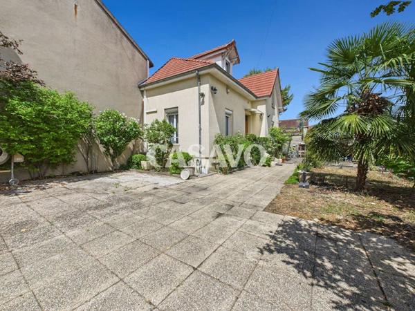 Vente Maison 4 pièces de 130m² - 94500 Champigny-sur-Marne