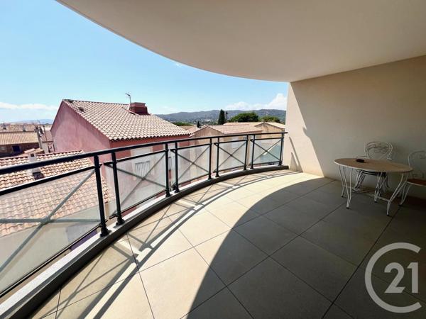 Appartement F3 à vendre  3 pièces - 81,79 m2 LA LONDE LES MAURES - 83