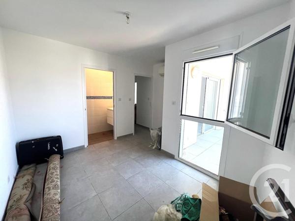 Appartement F3 à vendre  3 pièces - 81,79 m2 LA LONDE LES MAURES - 83