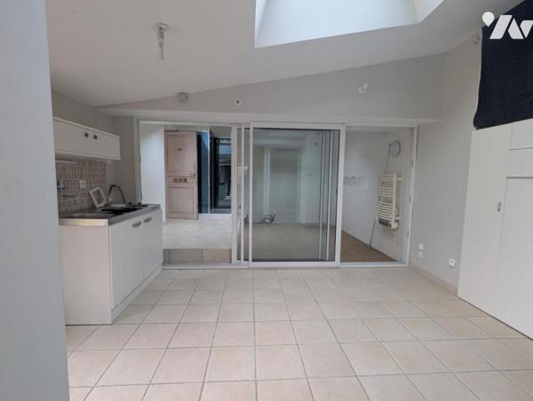 SAINT BREVIN LES PINS, maison à proximité de la promenade du bord de mer et du Serpent de Mer. 