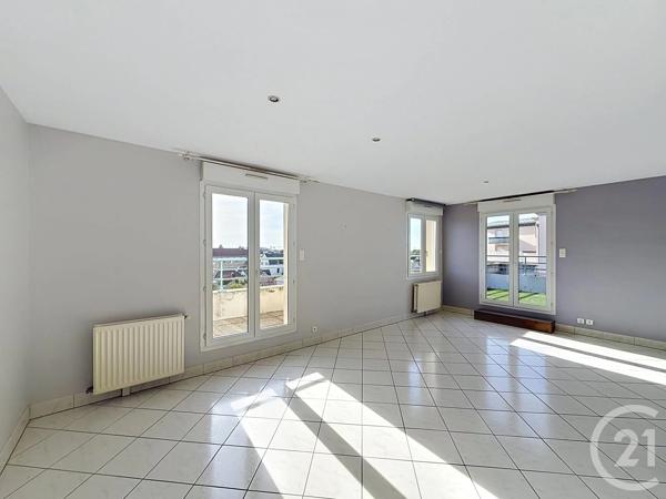 Appartement F4 à vendre  5 pièces - 102 m 2   CHARTRES  - 28