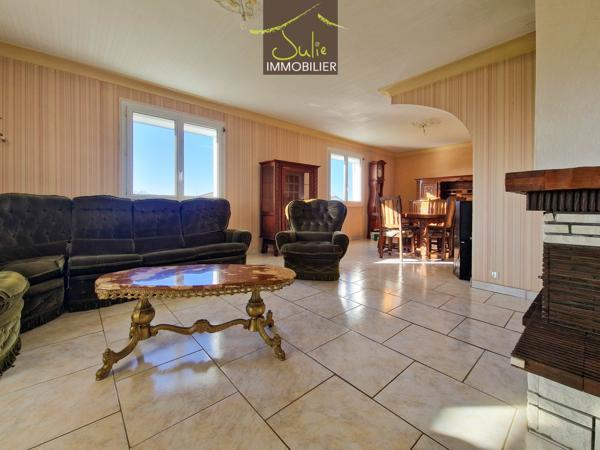Aux portes de Bressuire MAISON A VENDRE de 138m² avec GARAGE