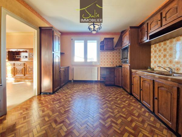Aux portes de Bressuire MAISON A VENDRE de 138m² avec GARAGE