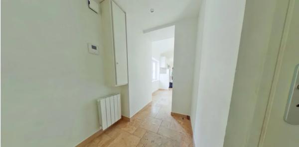 APPARTEMENT T3 A LOUER - LYON 2EME ARRONDISSEMENT Bellecour-Sala 58.82 m 2 1 180 € charges comprises par mois