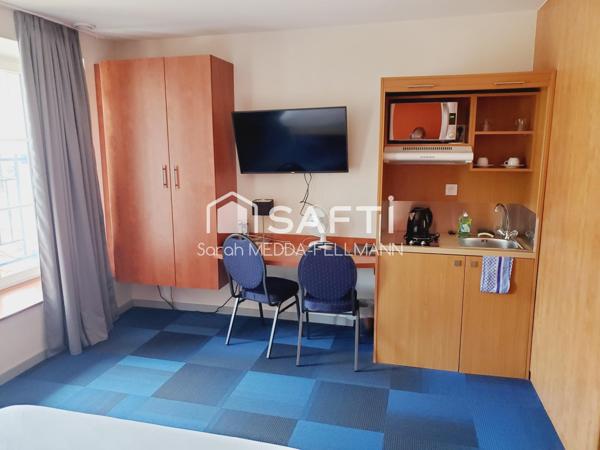 HOTEL / RESTAURANT / SALON DE THE / PATISSERIE