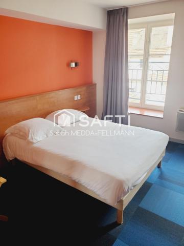 HOTEL / RESTAURANT / SALON DE THE / PATISSERIE