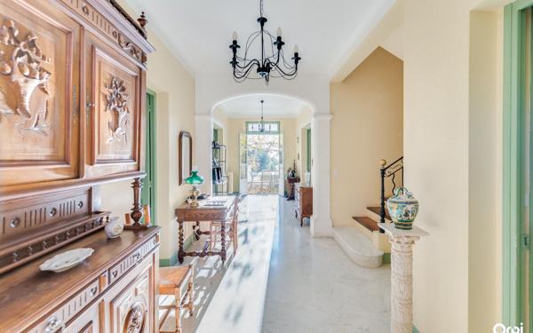 Maison à vendre    6 pièces • 243,65 m2 La Ciotat