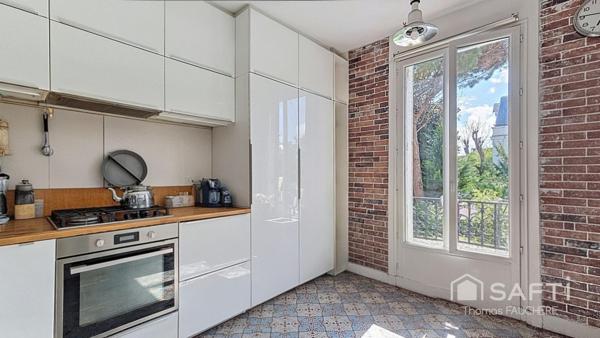 Maison rénovée proche centre ville et écoles