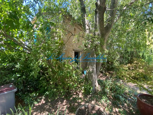 QUISSAC, maison de type F4 plus mazet, avec piscine et dépendances, sur 1853 m² de terrain