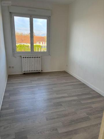 Maison à vendre à Saint-Cosme-en-Vairais dans la Sarthe (72110), ref : 13873/956AC   
Centre Ville