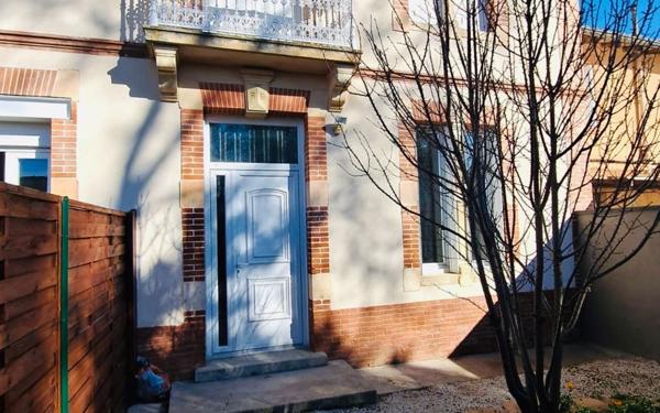 Maison à vendre    8 pièces •  Labastidette