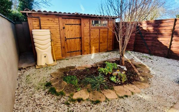 Maison à vendre    8 pièces •  Labastidette