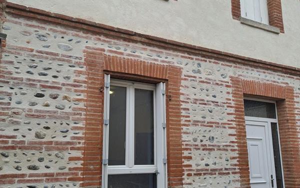 Maison à vendre    8 pièces •  Labastidette