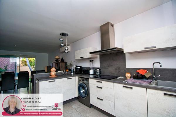 EXCLUSIVITÉ - Villa rénovée avec jardin dans résidence avec piscine