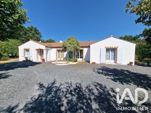 Maison à vendre 7 pièces 151 m² Saint-Julien-des-Landes