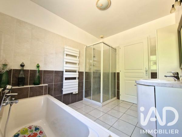 Maison à vendre 7 pièces 151 m² Saint-Julien-des-Landes