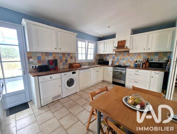 Maison à vendre 7 pièces 151 m² Saint-Julien-des-Landes