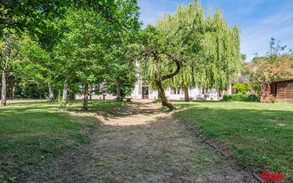 Maison à vendre    18 pièces •  Trigny