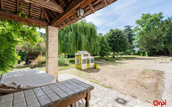 Maison à vendre    18 pièces •  Trigny