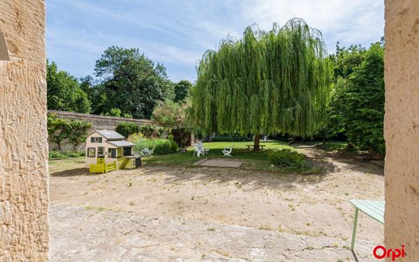 Maison à vendre    18 pièces •  Trigny