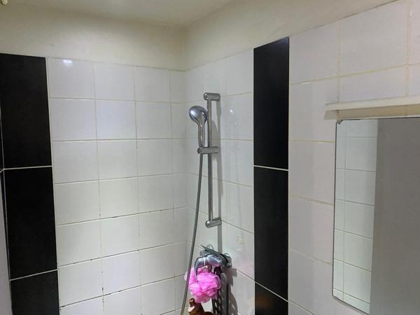 maison de village, rénovée, avec un chauffage aux bois