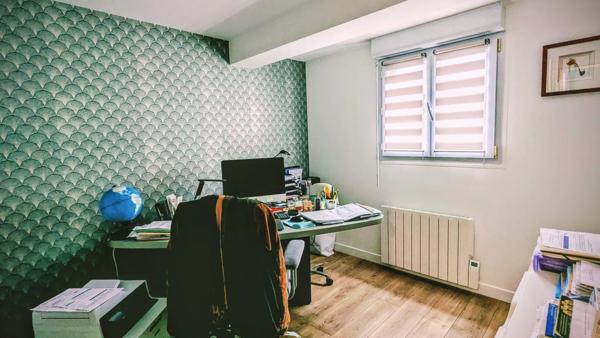 Maison entièrement rénovée 4 chambres avec terrasse vue sur jardin – Aiguillon (47190)