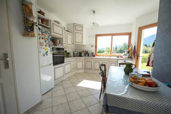 Maison à vendre - Saint-Jorioz 7 pièces de 171.01 m²