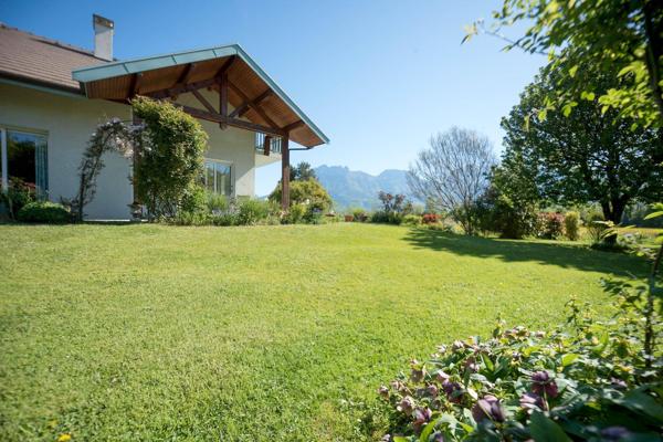 Maison à vendre - Saint-Jorioz 7 pièces de 171.01 m²