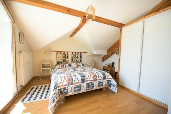 Maison à vendre - Saint-Jorioz 7 pièces de 171.01 m²
