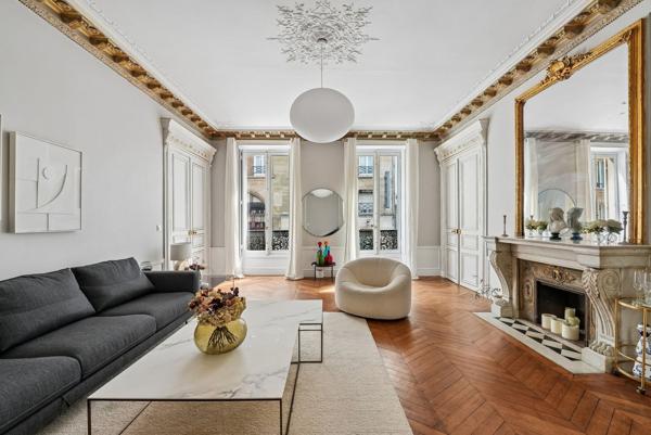 Vente Appartement de luxe Paris 8 6 Pièces 181 m²