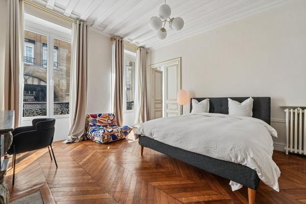 Vente Appartement de luxe Paris 8 6 Pièces 181 m²
