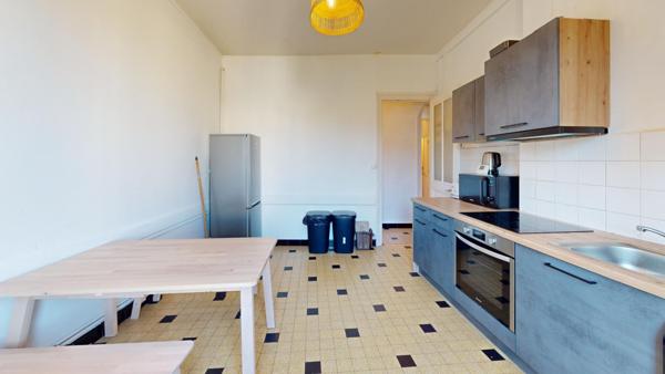 Location appartement Saint-Étienne - 4 pièce(s) - 78 m² - 360 €/mois