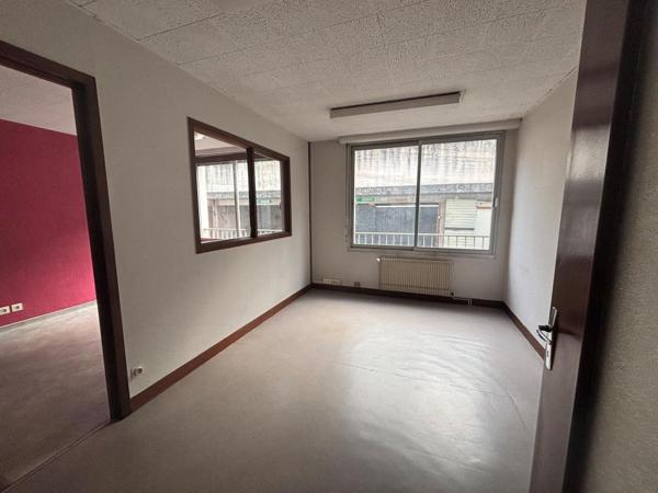 285 m² à Rodez — Loyer exceptionnel 1 400 €/mois