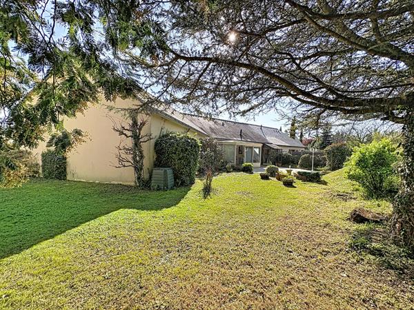 Maison de plain-pied - 110 m² - Quartier recherché de Saint-Hilaire-Saint-Florent à Saumur