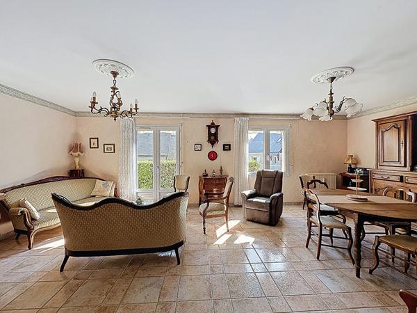 Maison de plain-pied - 110 m² - Quartier recherché de Saint-Hilaire-Saint-Florent à Saumur