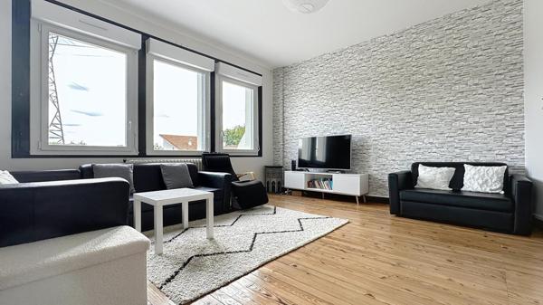 Maison 5 pièces 103 m2 avec grand garage