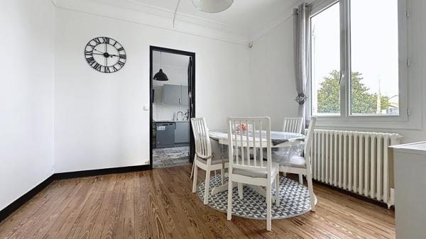 Maison 5 pièces 103 m2 avec grand garage