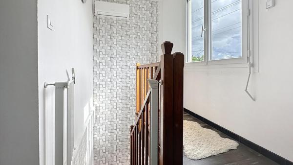 Maison 5 pièces 103 m2 avec grand garage